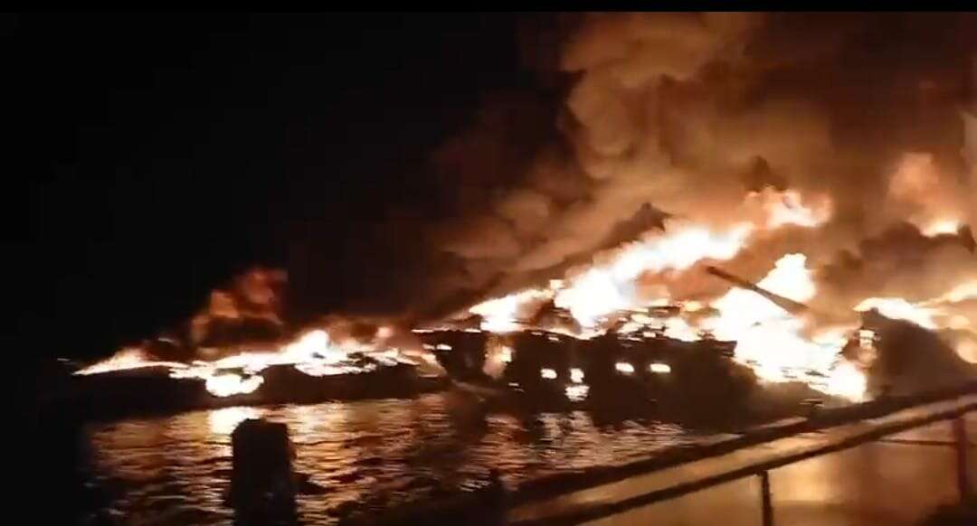 Bodrum’daki Yat Yangını: Nedenler, Dev Zarar ve Marinalarda Yangın Güvenliği Tartışması Derinleşiyor 2